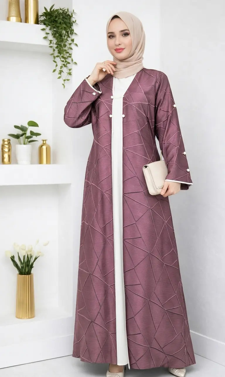 Geometrische Satin-Abaya – Moderne strukturierte Abaya mit Knopfdetails