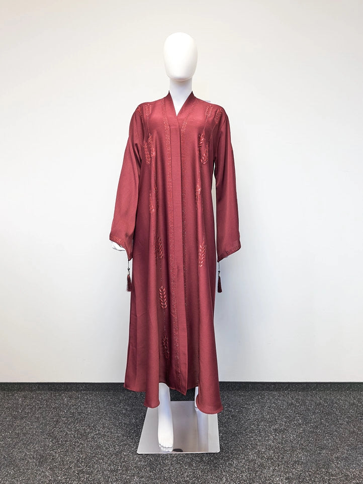 Abaya mit kunstvoller Stickerei und Quasten