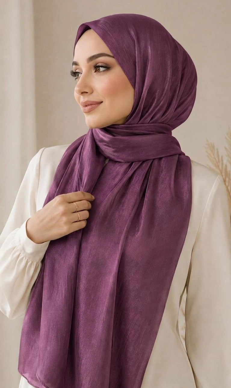 Premium Shimmer Crinkle Hijab – Leicht, Elegant & Zeitlos (200 × 75 cm)