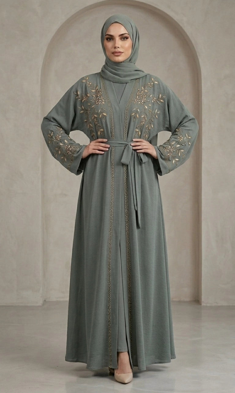 Luxury Bloom Abaya – mit edler Stickerei & Strassdetails
