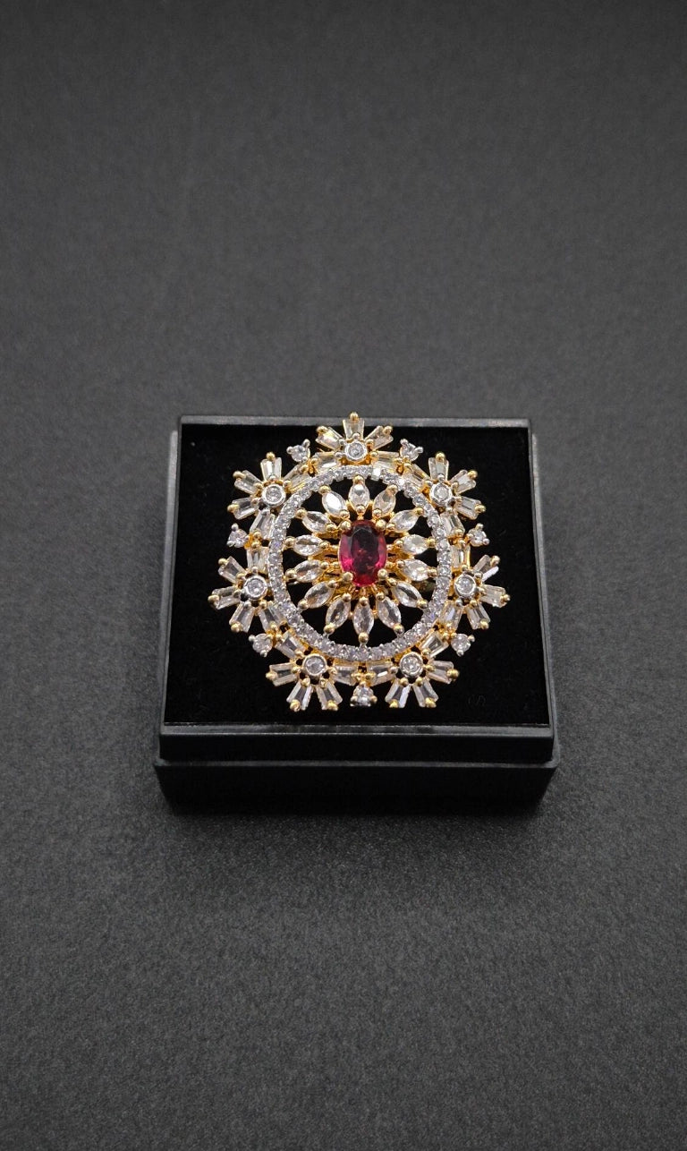 Ariella – Zirkonia Ring in Gold-Silber-Optik