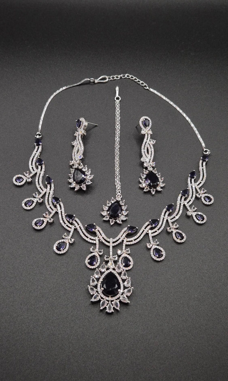 Luxuriöses Zirkonia Schmuckset Damen im Royal-Design – Halskette, Ohrringe & Stirnschmuck für Hochzeit und besondere Anlässe