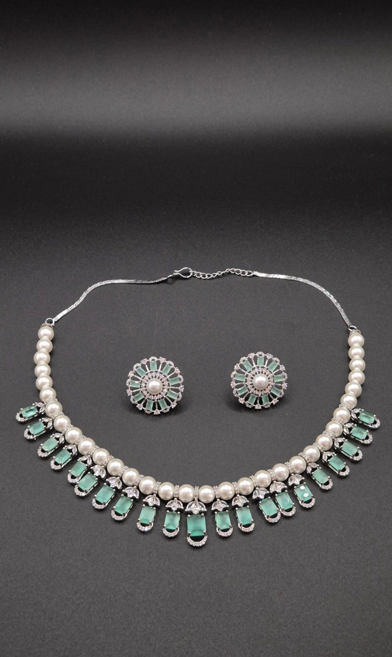Elegantes Zirkonia Schmuckset Damen mit Perlen – Halskette & Ohrringe für Hochzeit und besondere Anlässe