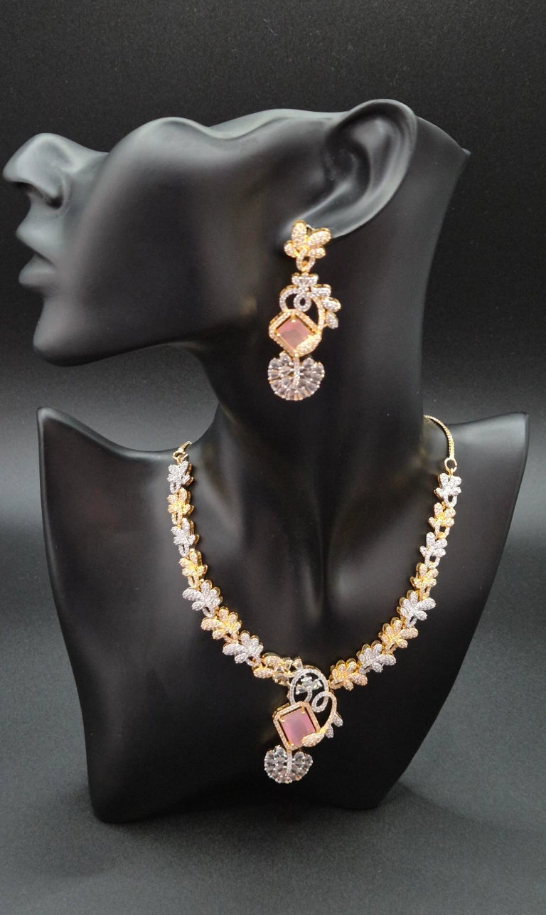 Elegantes Zirkonia Schmuckset Damen im Arabesken-Design – Halskette & Ohrringe für Hochzeit und besondere Anlässe