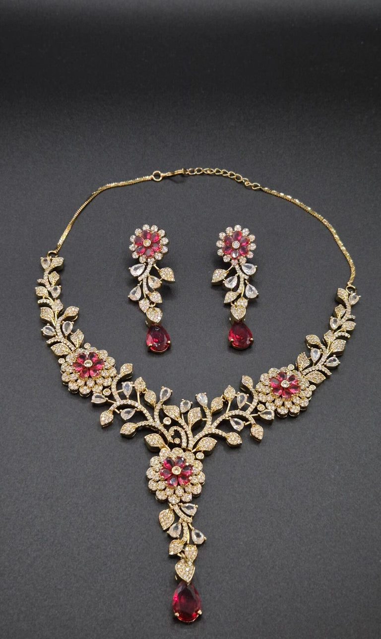 Elegantes Zirkonia Schmuckset Damen im Rosen-Design – Halskette & Ohrringe für Hochzeit und besondere Anlässe