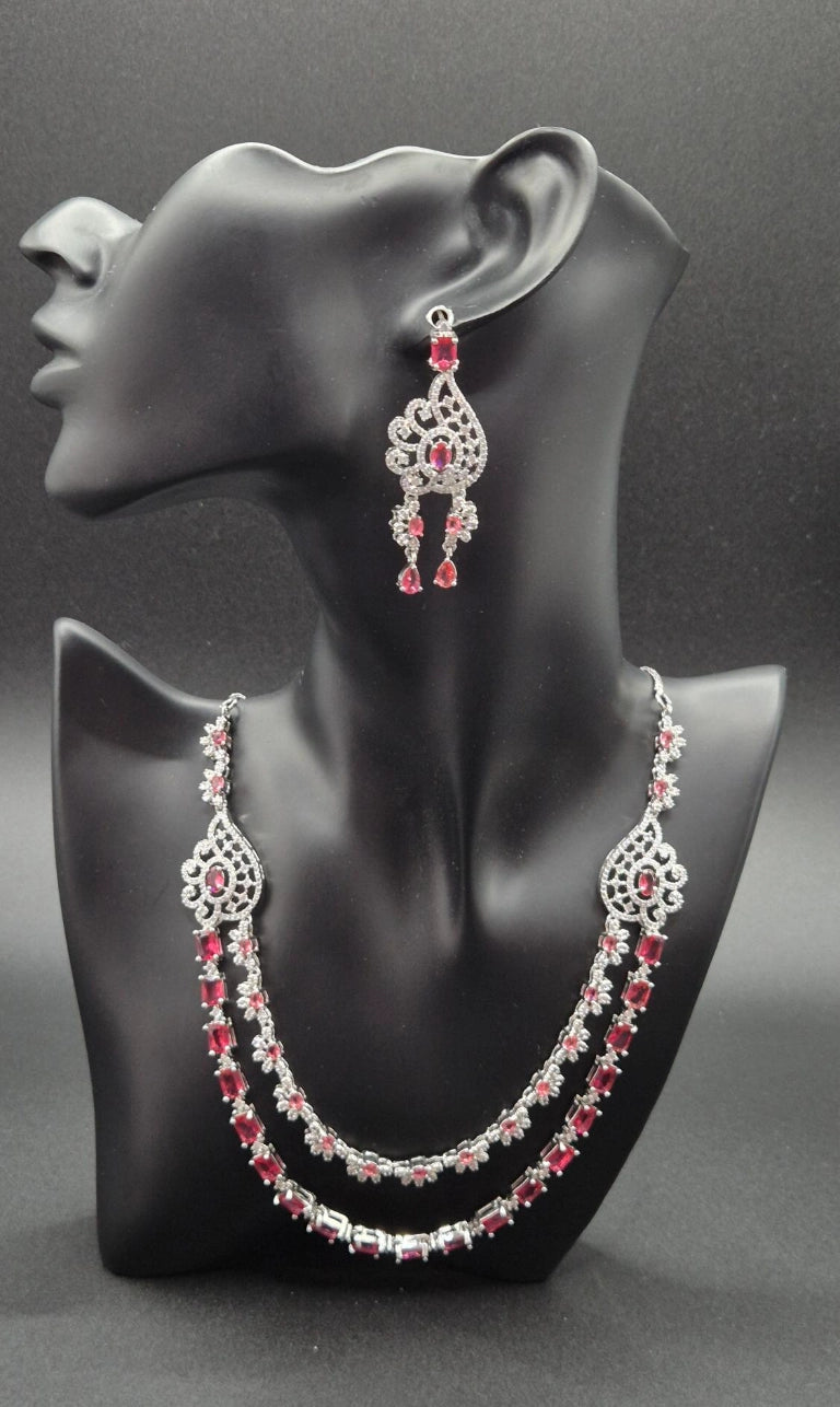 Elegantes Vintage Zirkonia Schmuckset Damen mit Ornament-Design – Halskette & Ohrringe für Hochzeit und Abendmode