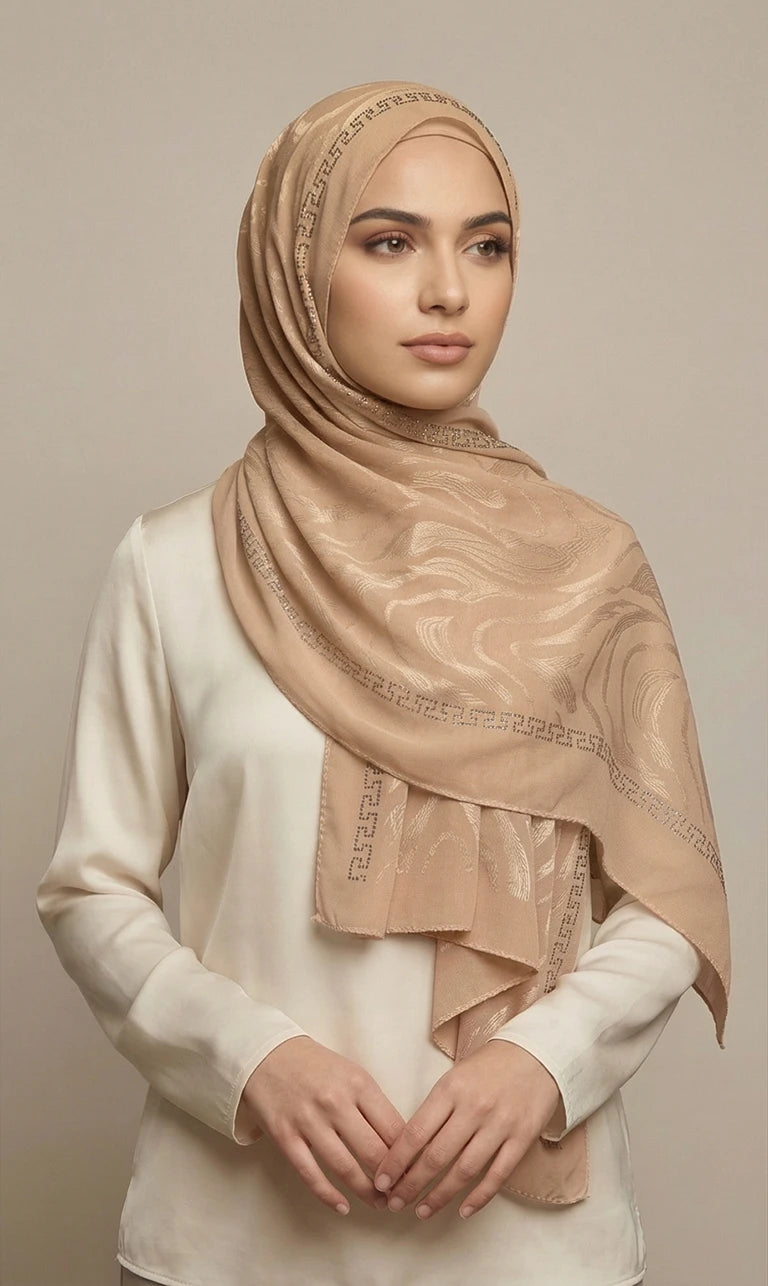 Hijab Schal in Creme mit Grün-Grauem Kreisdesign – Leichter Eleganter Kopftuch Schal (S06)