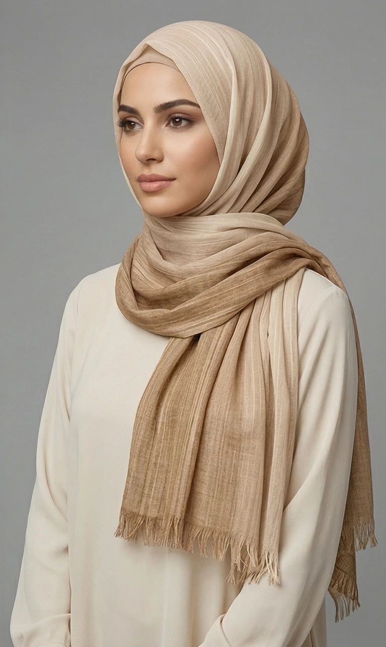 Hijab Schal mit Farbverlauf Grau–Marineblau und Fransen – Eleganter Leichter Kopftuch Schal (S11)