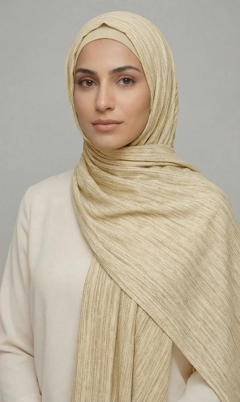 Hijab Schal in Beige mit Struktur – Eleganter Leichter Kopftuch Schal (S12)