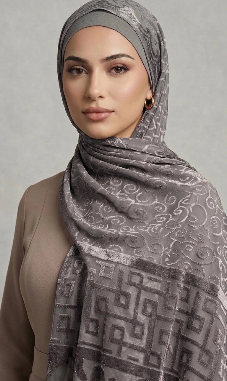 Edler Jacquard Hijab mit Ornamentmuster