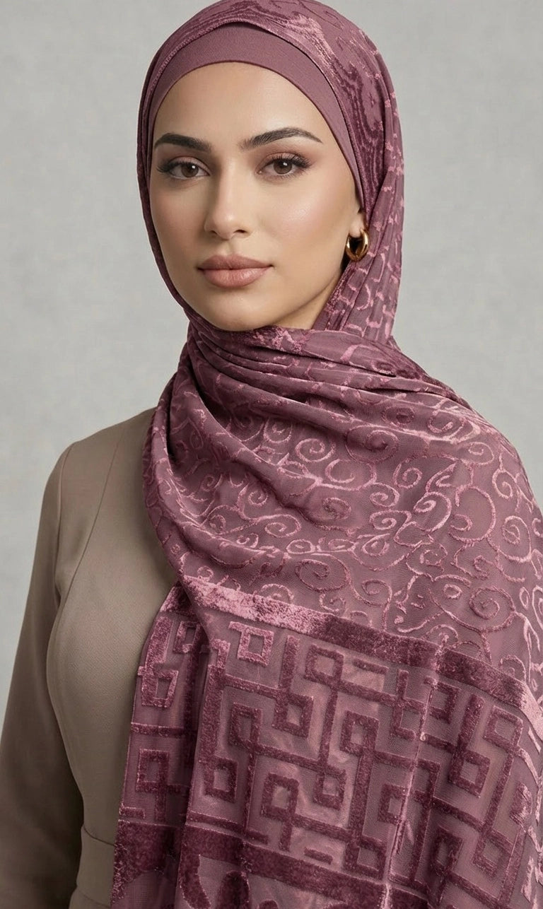Edler Jacquard Hijab mit Ornamentmuster