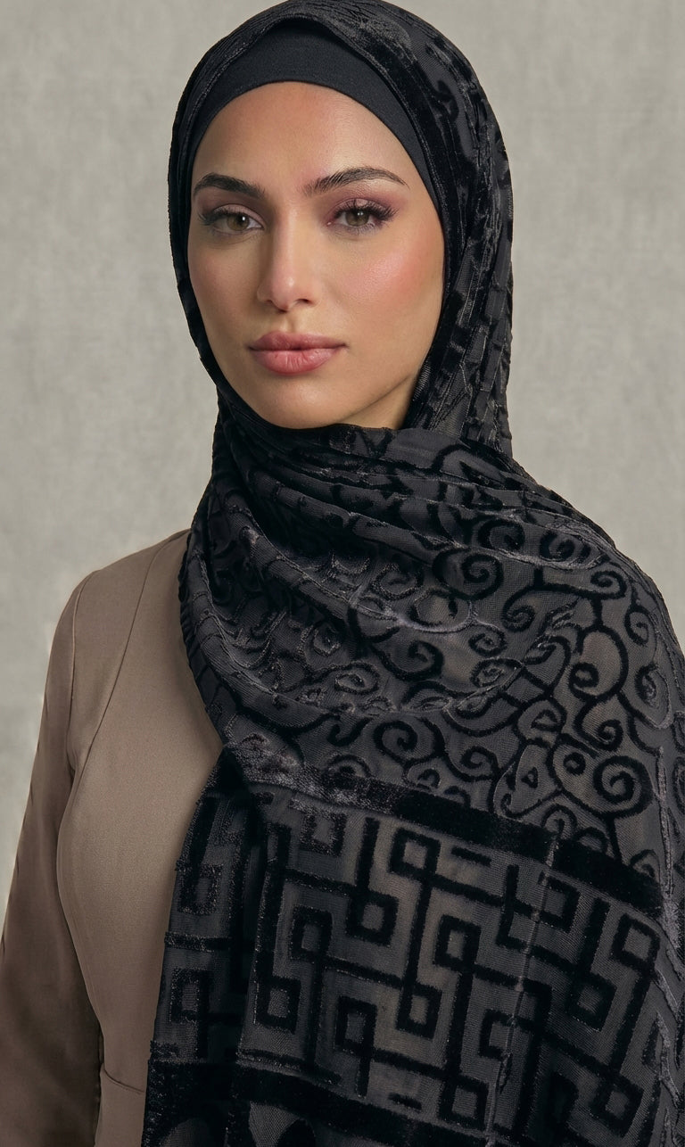 Edler Jacquard Hijab mit Ornamentmuster