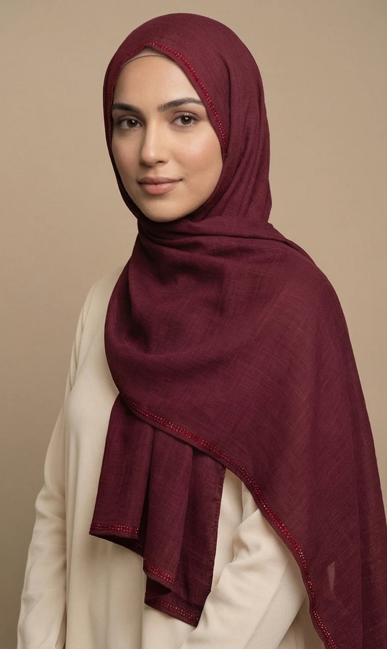 Hijab Schal in Hellbraun mit dekorativer Bordüre – Eleganter Leichter Kopftuch Schal (S20)