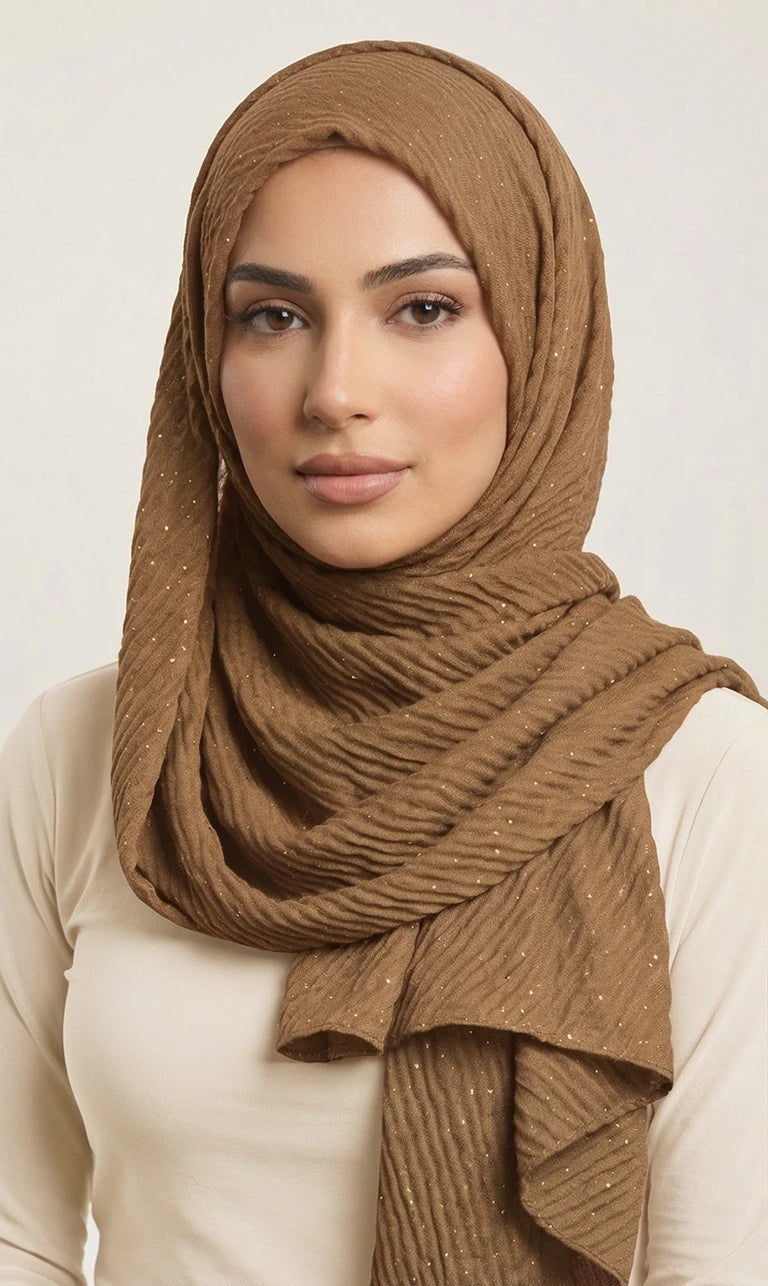 Hijab Schal in Beige mit Crinkle-Struktur und Glitzer – Eleganter Leichter Kopftuch Schal (S21)