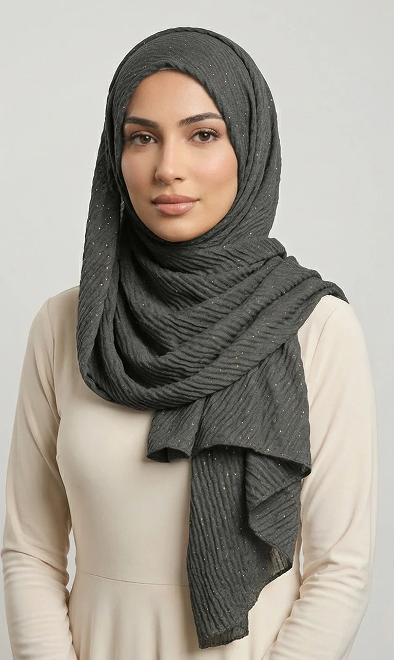Hijab Schal in Beige mit Crinkle-Struktur und Glitzer – Eleganter Leichter Kopftuch Schal (S21)