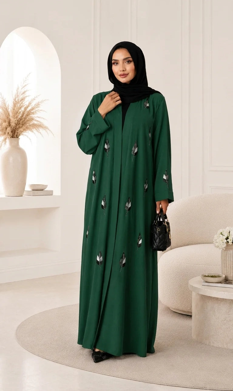 Risha Laméa Abaya – luxuriöse Abaya mit funkelnder Federstickerei
