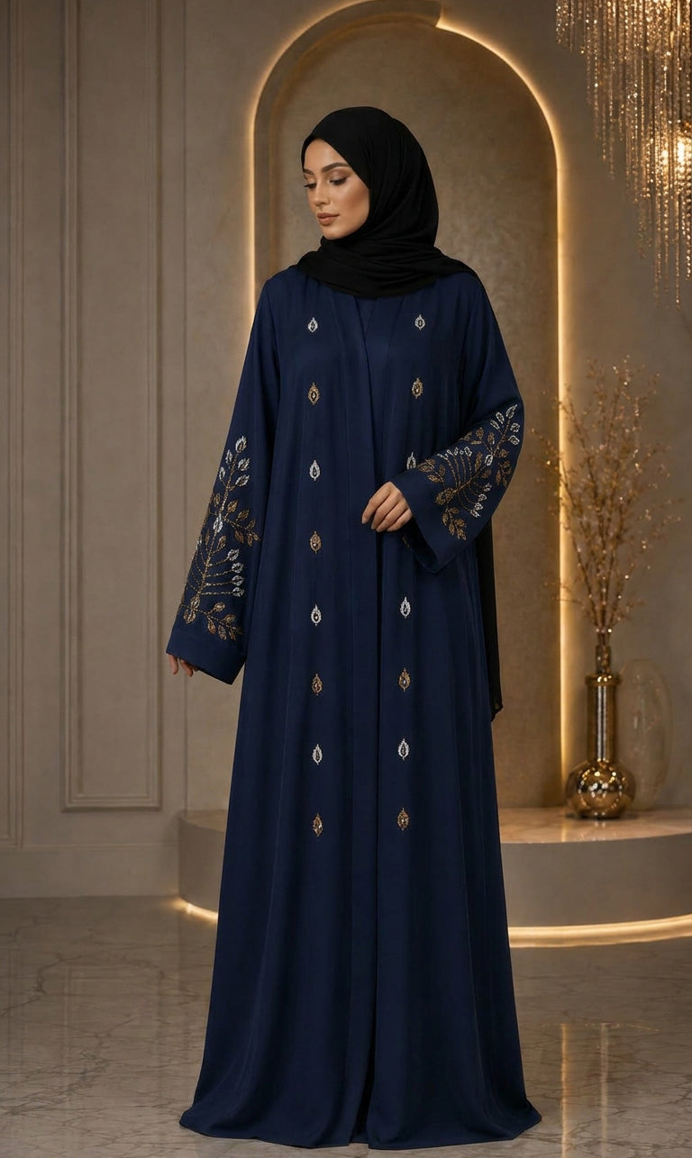 Qamar Al Layl Abaya – handbestickte Eleganz mit aufwendig funkelnden Verzierungen